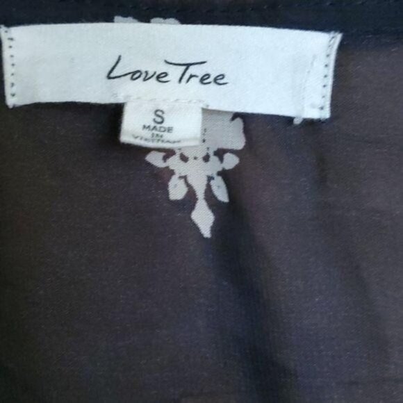 Love Tree Beautiful Black Colorful Sheer Floral Sz S (XL?) Shawl - Picture 6 of 12